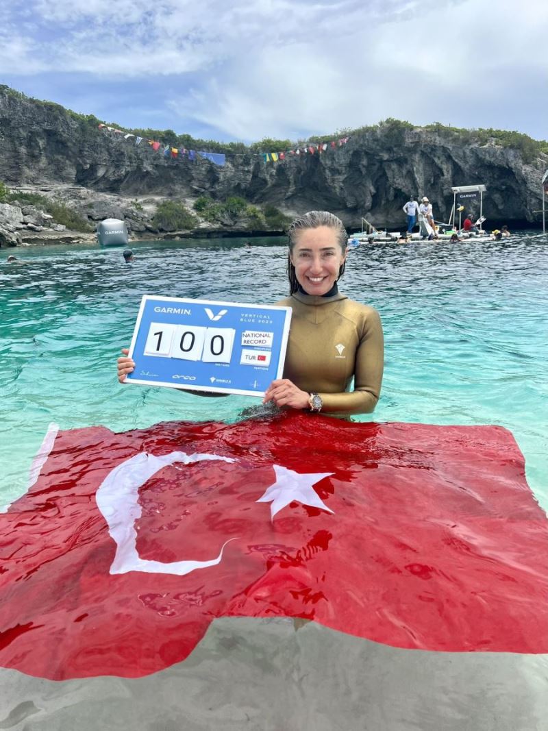 100. YILDA 100 METRE REKORU