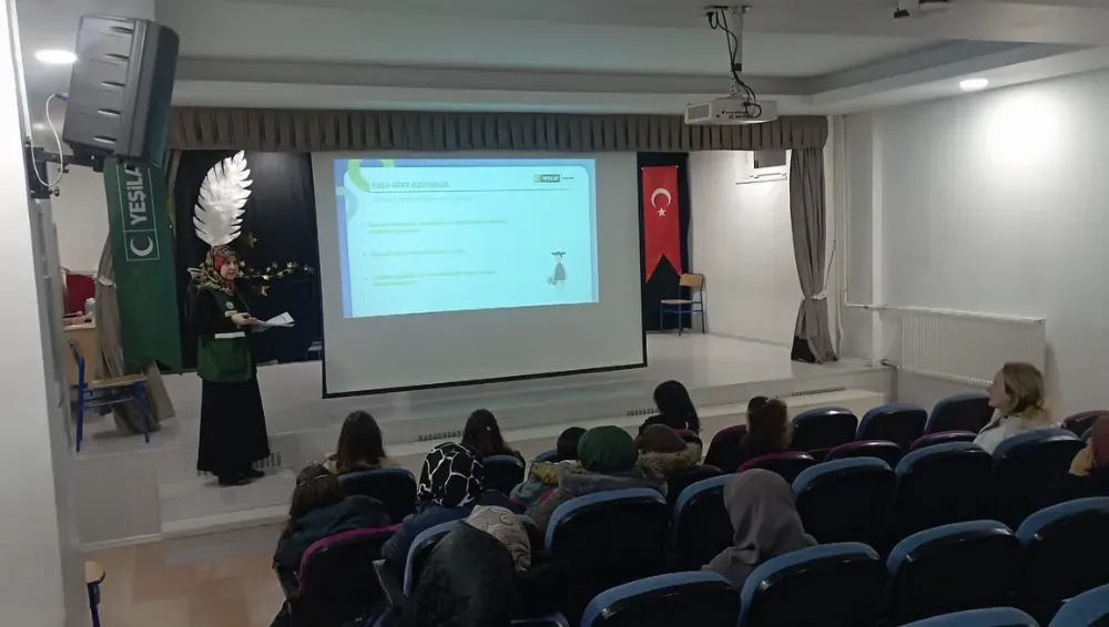 YEŞİLAY BAYRAMPAŞA’DAN BAĞIMLILIKTAN KORUYAN AİLE EĞİTİMİ