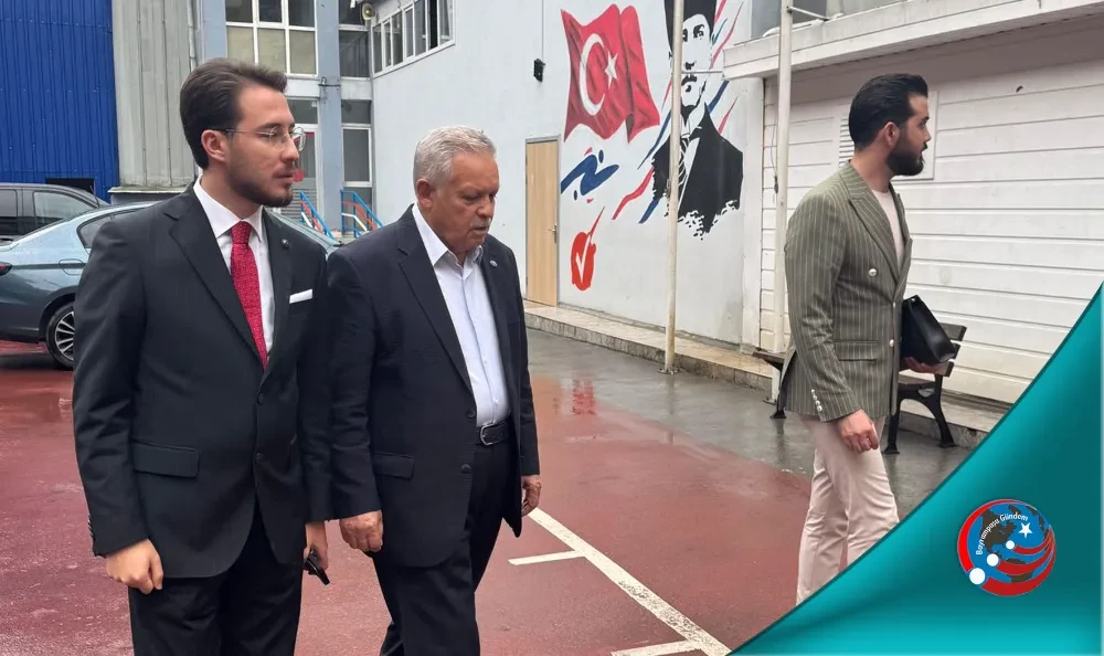 VALİ SÜLEYMAN KARAMAN BAYRAMPAŞA’DA OKUL ZİYARETİNDE